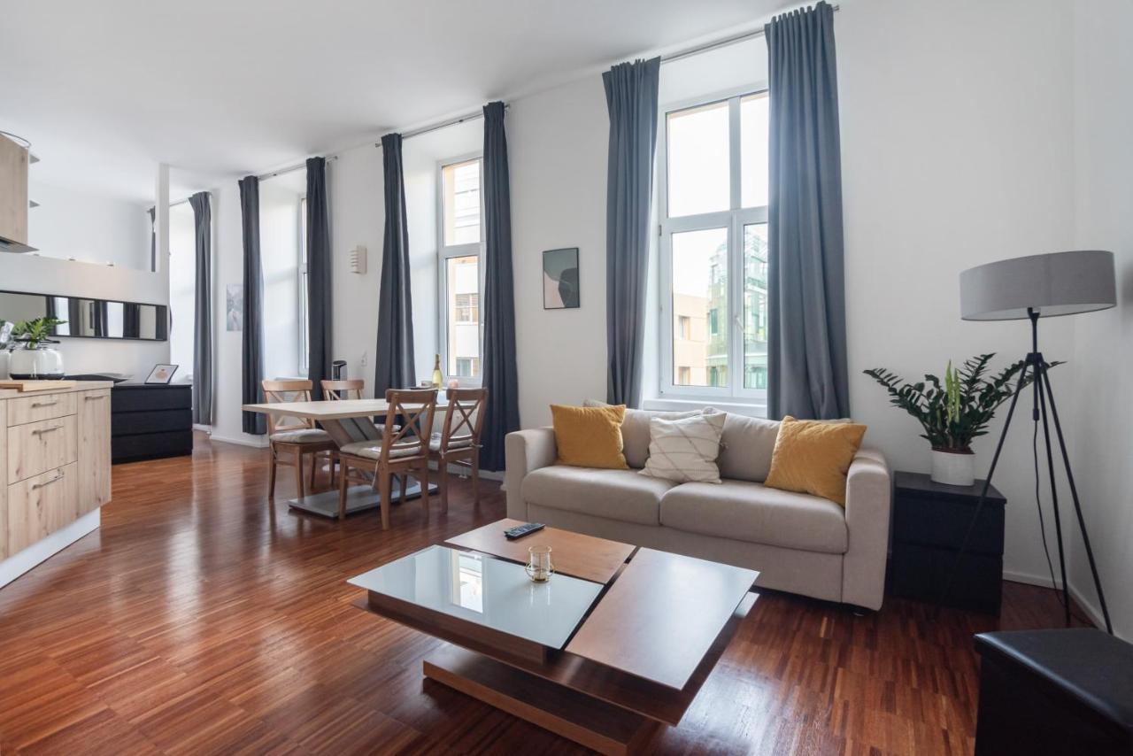 Cozy And Central City Apartment At The Belvedere Viena Exterior foto