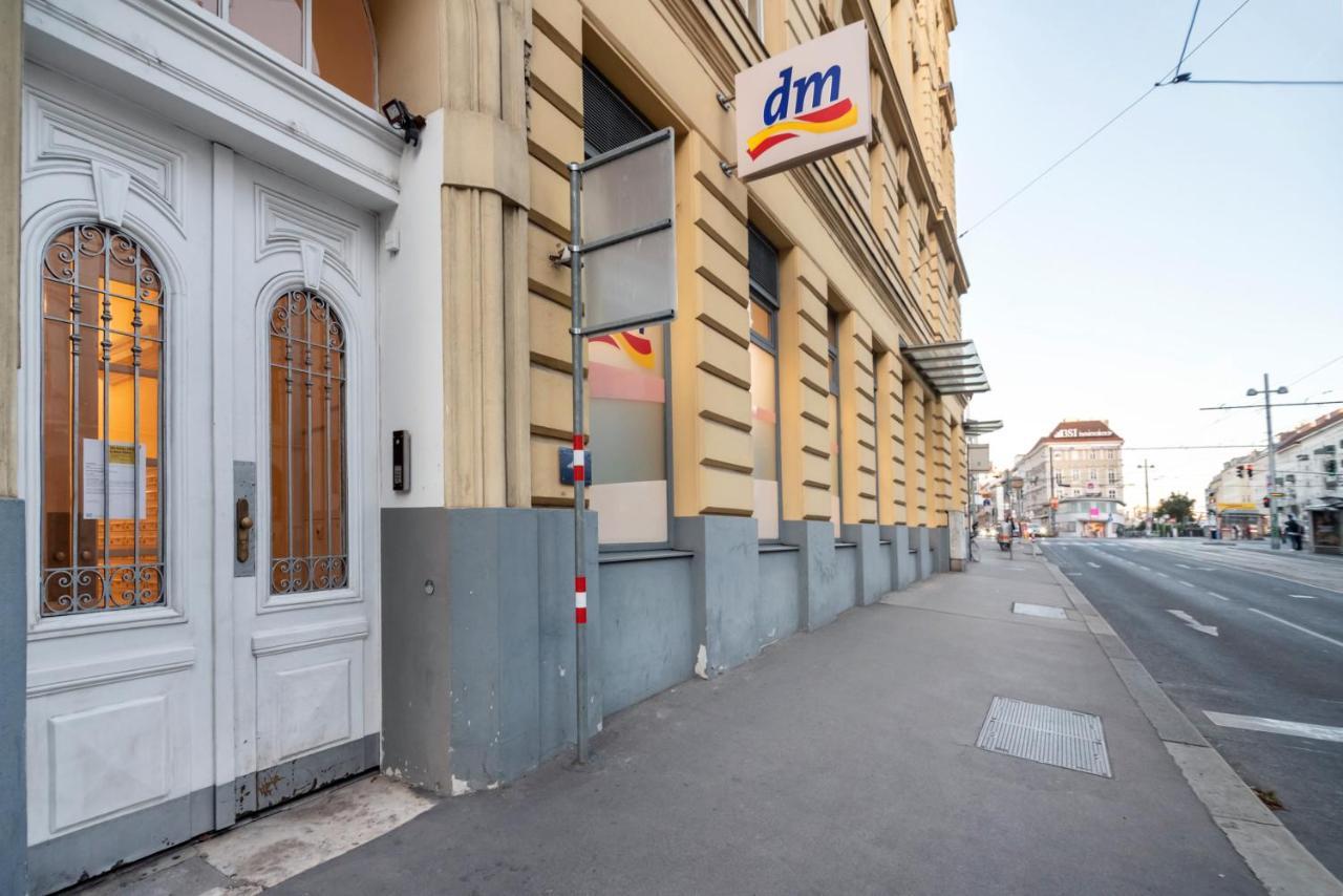 Cozy And Central City Apartment At The Belvedere Viena Exterior foto