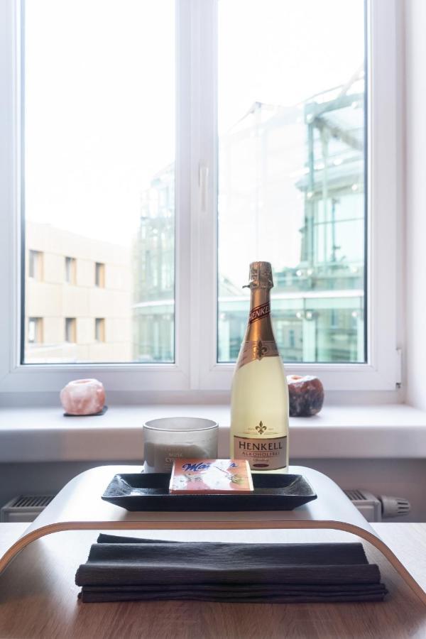 Cozy And Central City Apartment At The Belvedere Viena Exterior foto